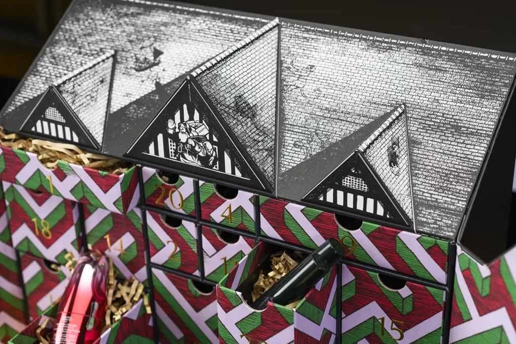 Liberty mens advent calendar 2024 packaging drawers open